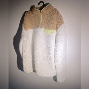 White & Tan Faux Fur Polyester Jumper